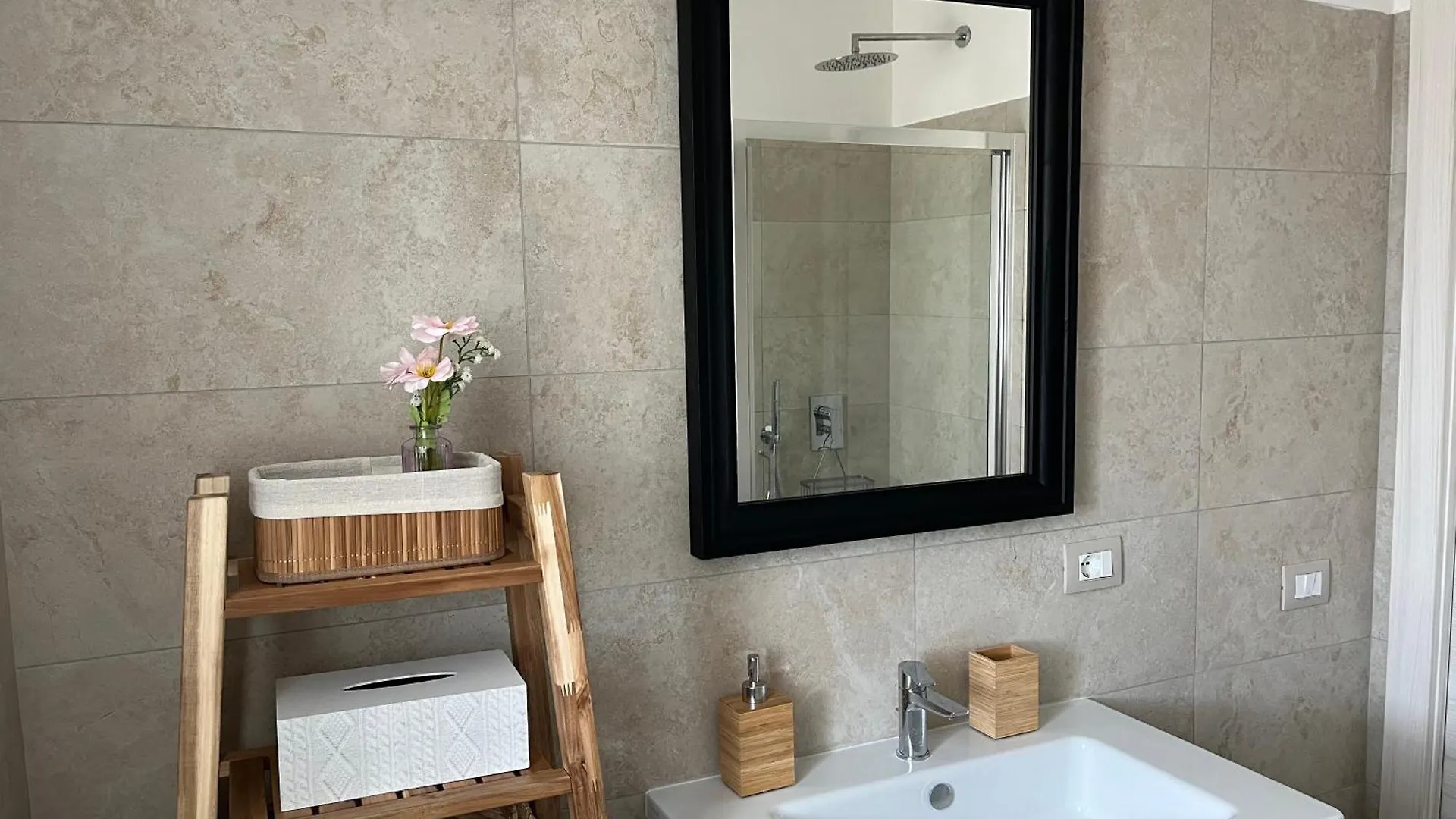 Agm Suite Fiumicino Airport Faro 15 Apartment