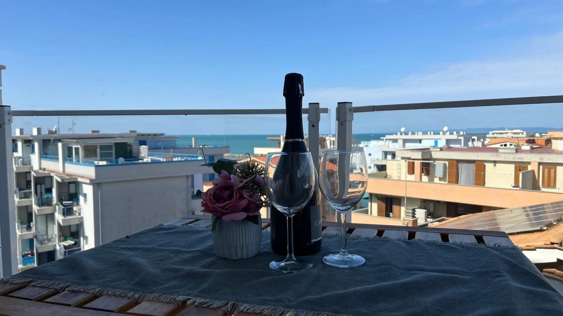Agm Suite Fiumicino Airport Faro 15 Italy